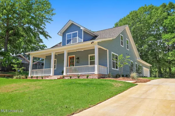 105 Landrum Street, Clinton, MS 39056