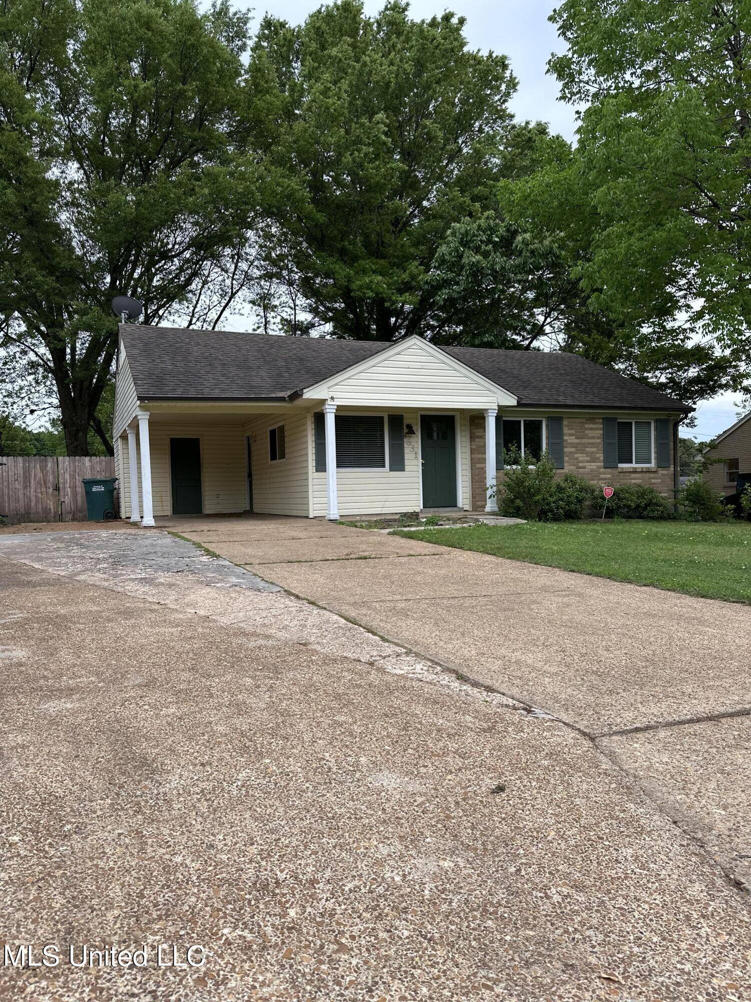 1631 Brookhaven Drive, Southaven, MS 38671