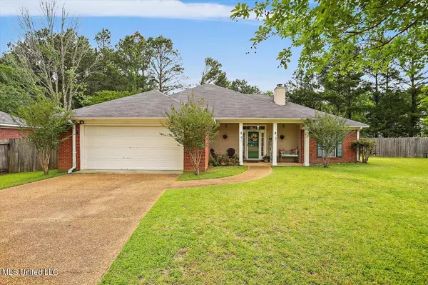 1212 Crossview Court,  Brandon,  MS 39042