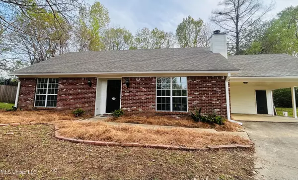 340 Brookwoods Drive, Ridgeland, MS 39157