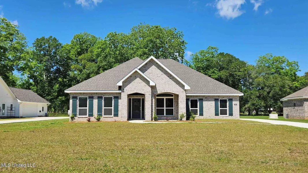 4922 Fern Drive, D'iberville, MS 39540