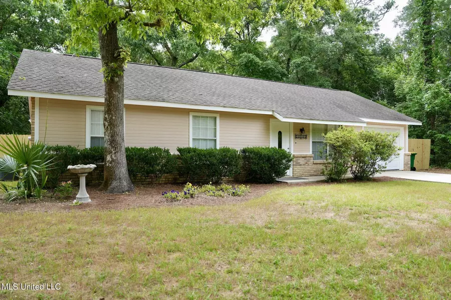 1508 Doe Street, Ocean Springs, MS 39564