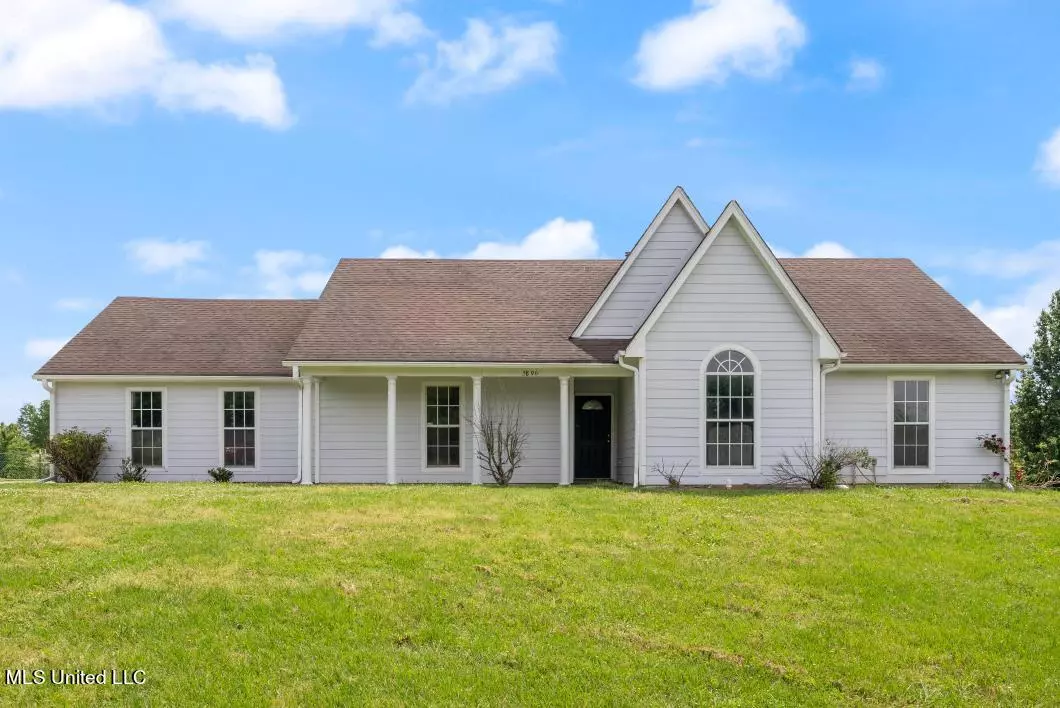 Hernando, MS 38632,5896 Honey Oak Drive