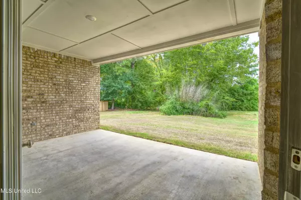 227 Deerfield Club Drive, Canton, MS 39046