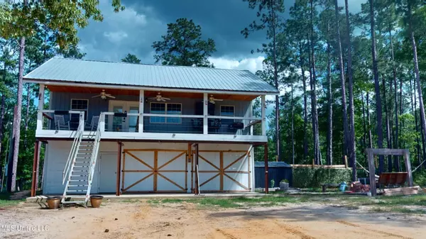 436 Lake Gary Road, Leakesville, MS 39451