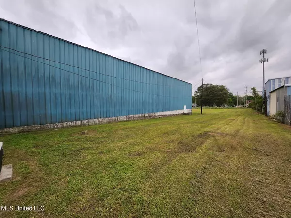 Yazoo City, MS 39194,1405 Plaza Drive