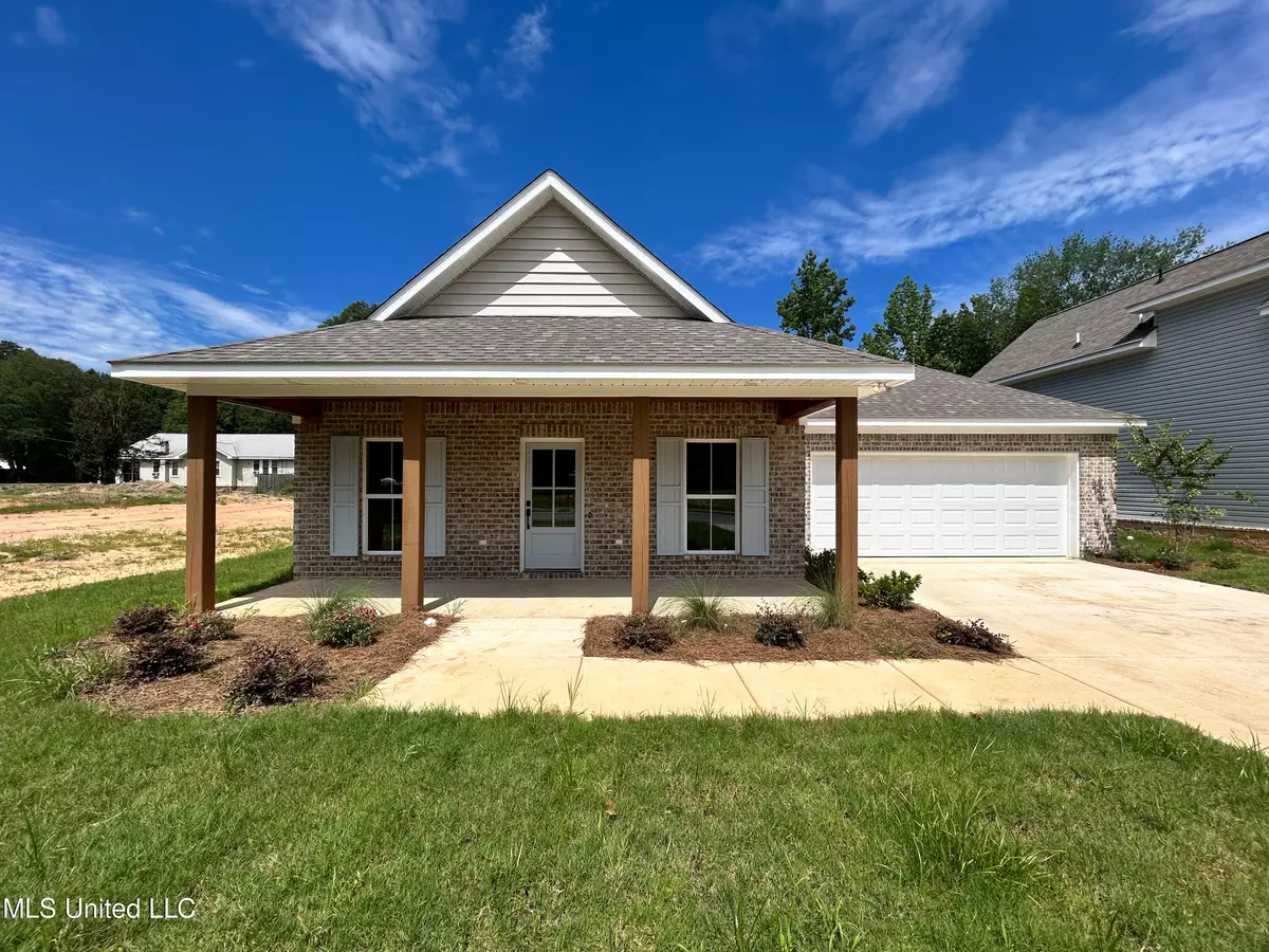 Florence, MS 39073,109 Colebrooke Cove