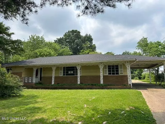 4407 Sunset Drive, Jackson, MS 39213