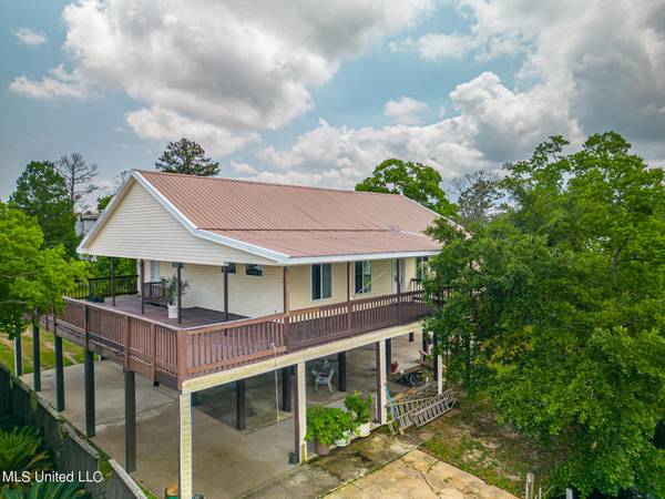 5034 Kilimanjaro Street, Bay Saint Louis, MS 39520