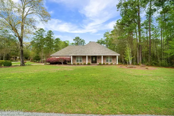 97 North Fork Drive, Petal, MS 39465