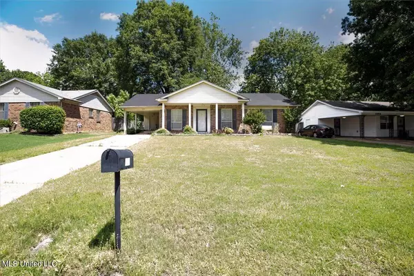 1694 Custer Drive, Southaven, MS 38671