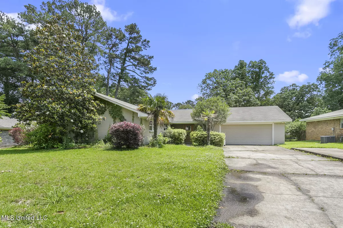 Brandon, MS 39042,114 Hickory Hill Place