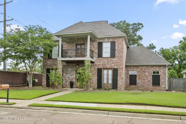 100 Charlestowne Square, Madison, MS 39110