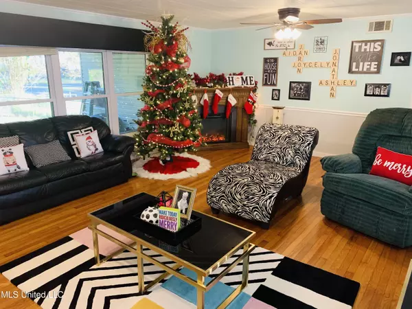 Wiggins, MS 39577,313 Vine Street