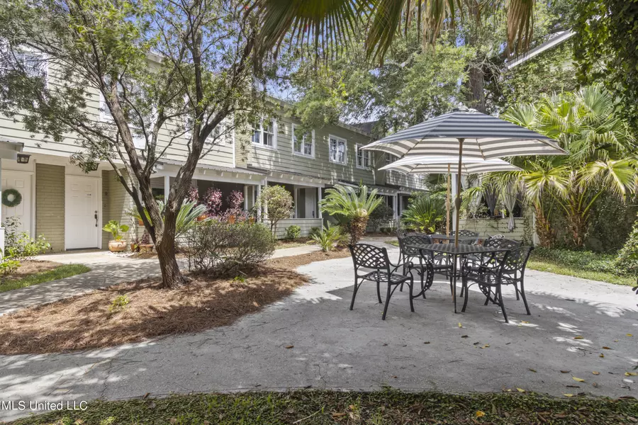 808 Desoto Street #8, Ocean Springs, MS 39564