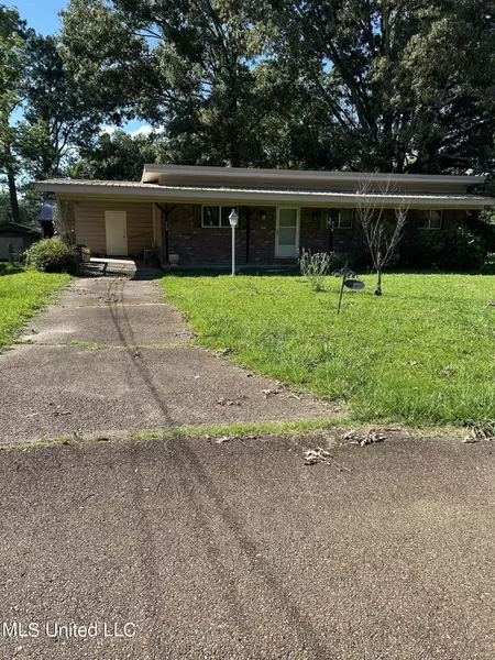 112 Richland Street, Richland, MS 39218
