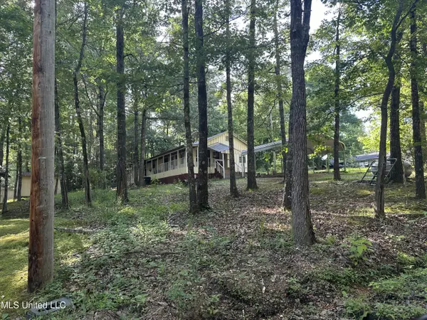 Gore Springs, MS 38929,247 Grace Road