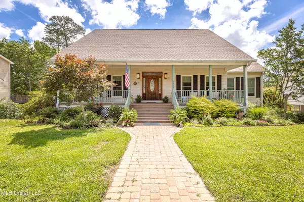 Ocean Springs, MS 39564,1117 Halstead Bayou Drive