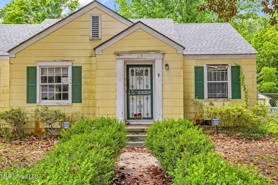 411 Wilshire Avenue, Jackson, MS 39206