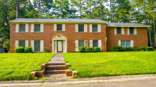 5348 Briarfield Road, Jackson, MS 39211