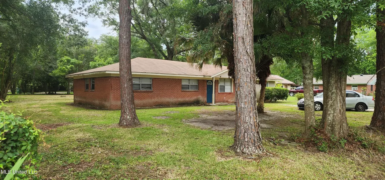 6336 Grierson Street, Moss Point, MS 39563