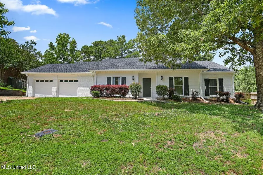 221 Pembroke Drive, Brandon, MS 39047