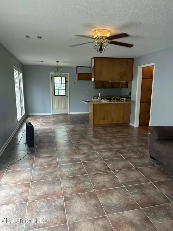 Duck Hill, MS 38925,119 Wilson Street