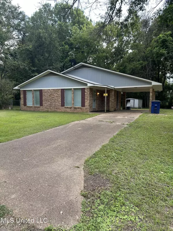 119 Wilson Street,  Duck Hill,  MS 38925