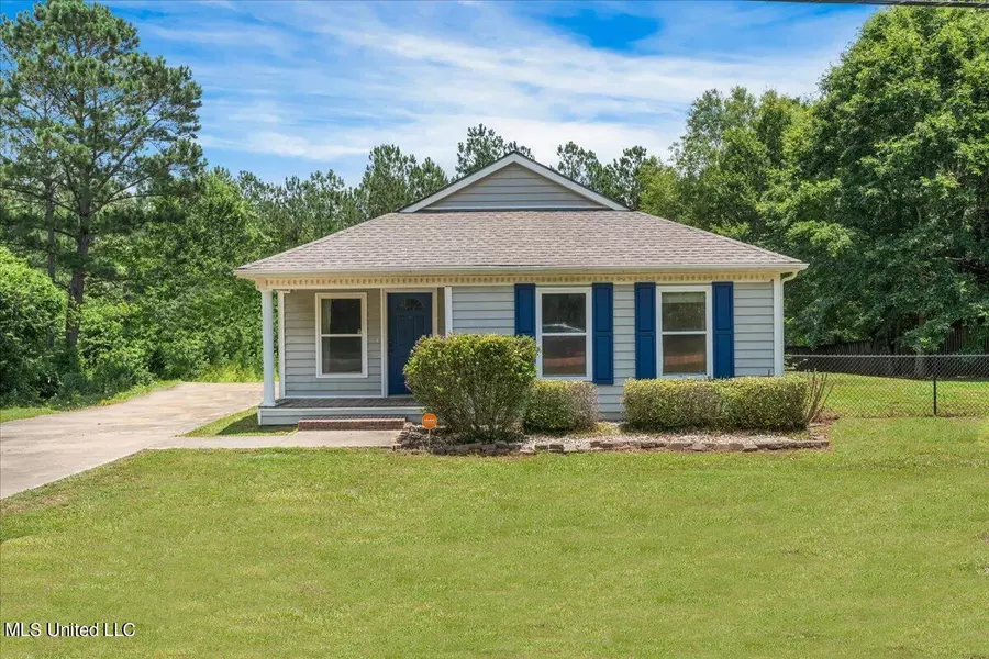 19286 E Clairmonte Street, Saucier, MS 39574