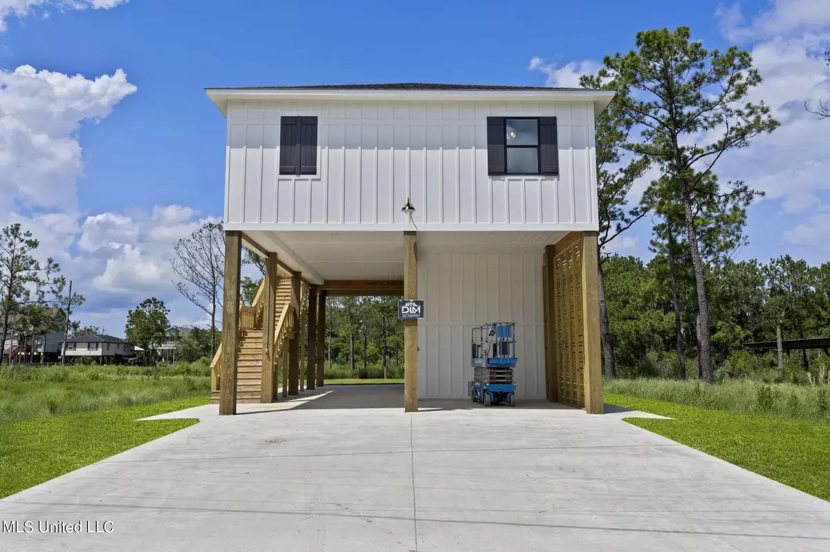 Bay Saint Louis, MS 39520,4114 11th Avenue