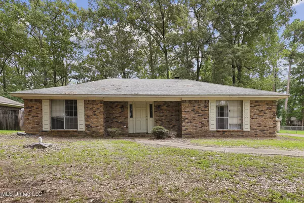 Brandon, MS 39047,104 N Sweetgum Road