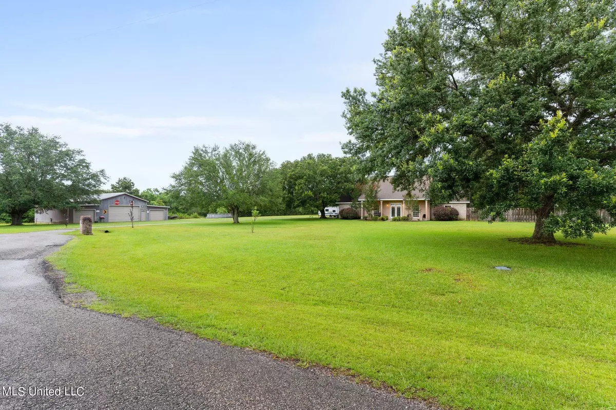 Carriere, MS 39426,68 Pelitere Drive