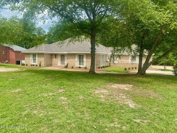 Carthage, MS 39051,514 Woodland Drive