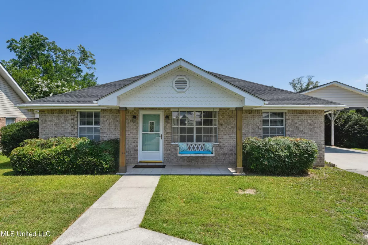 Bay Saint Louis, MS 39520,628 Old Spanish Trail