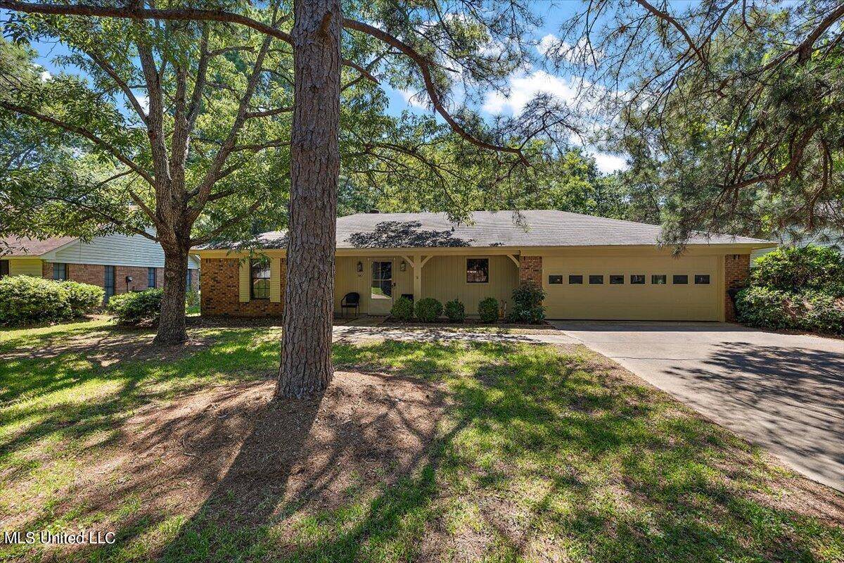 449 Green Leaf Trail, Madison, MS 39110