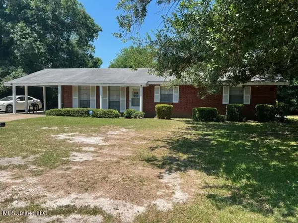 1033 Rich Avenue, Gulfport, MS 39501