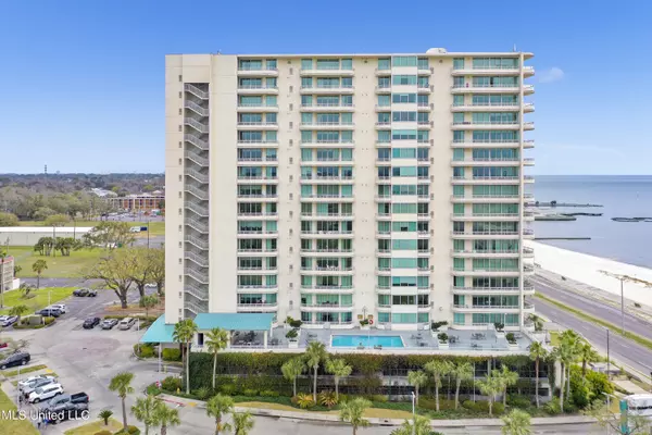 2060 Beach Boulevard #102, Biloxi, MS 39531