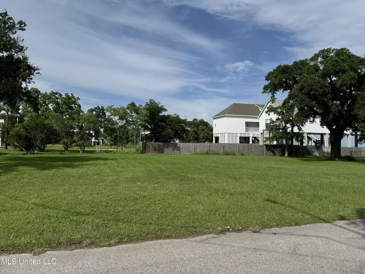 Waveland, MS 39576,100 Favre Street