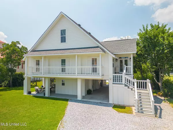 241 Basswood Drive, Pass Christian, MS 39571