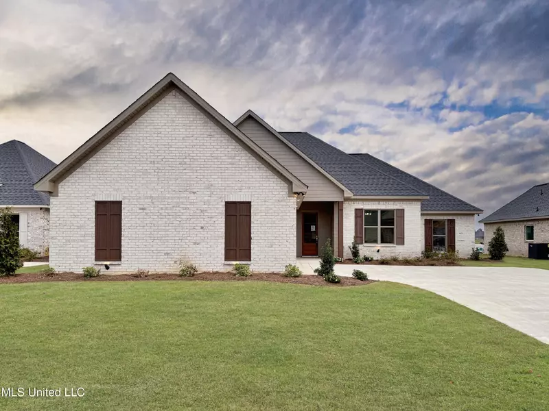 909 Brunswick Court, Flowood, MS 39232