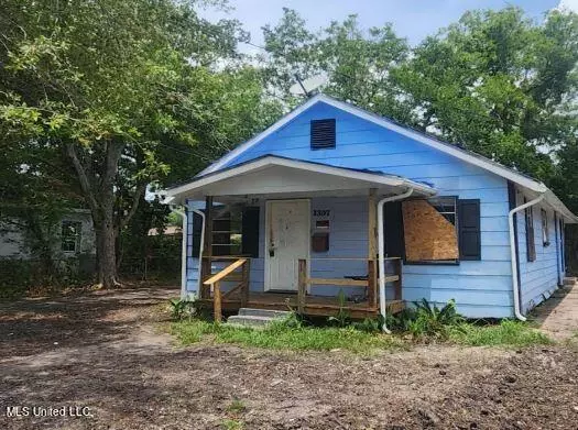 1307 Dupont Avenue, Pascagoula, MS 39567