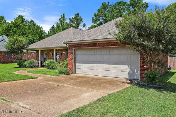 Florence, MS 39073,1004 Hampton Way