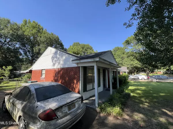 Southaven, MS 38671,1742 Ms Valley Boulevard