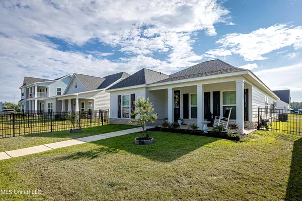 Ocean Springs, MS 39564,106 Everly Circle