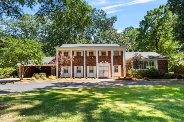 303 Cahill Street, Senatobia, MS 38668