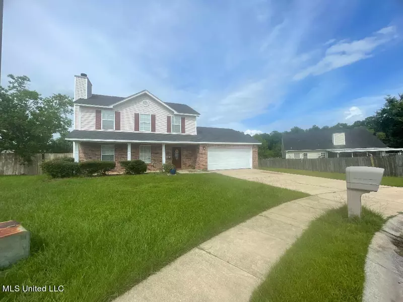 6004 Seminole Court, Ocean Springs, MS 39564