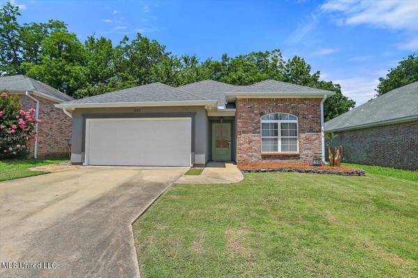 303 Stoneybrook, Brandon, MS 39042