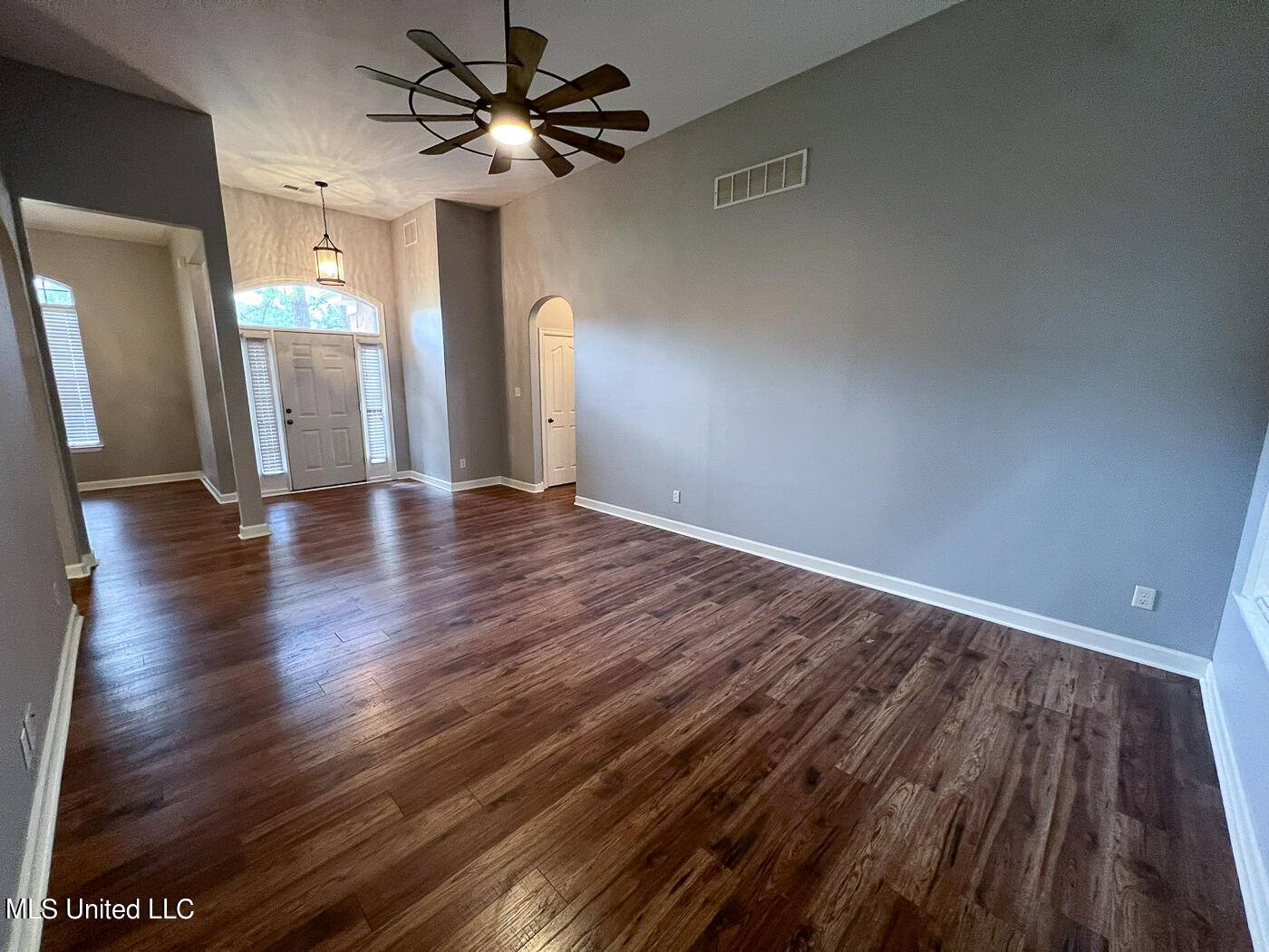 Olive Branch, MS 38654,3489 Cypress Plantation Drive
