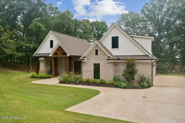 Olive Branch, MS 38654,100 Shinpoch Lane