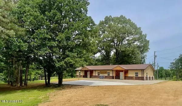 759 Oakview Drive, Como, MS 38619